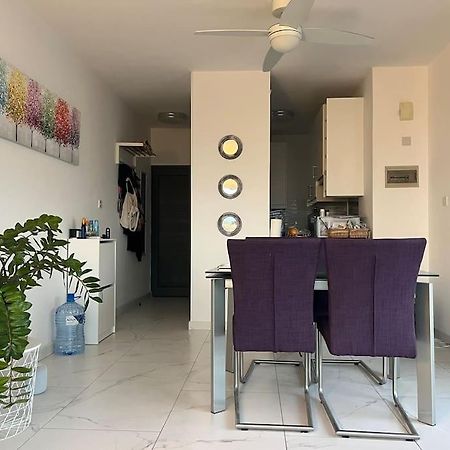 Seaview, 1 Bedroom Apt With A Pool Limisso Esterno foto