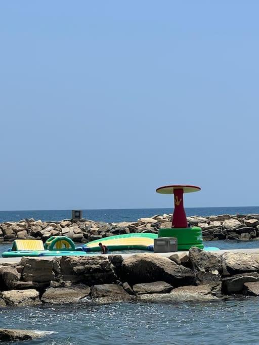 Seaview, 1 Bedroom Apt With A Pool Limisso Esterno foto