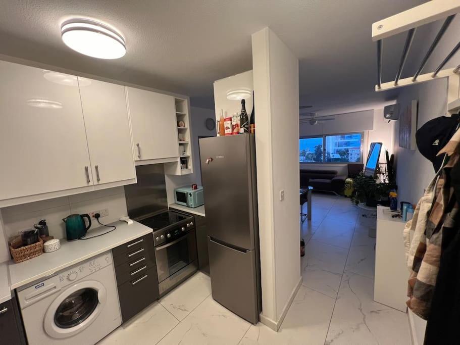 Seaview, 1 Bedroom Apt With A Pool Limisso Esterno foto